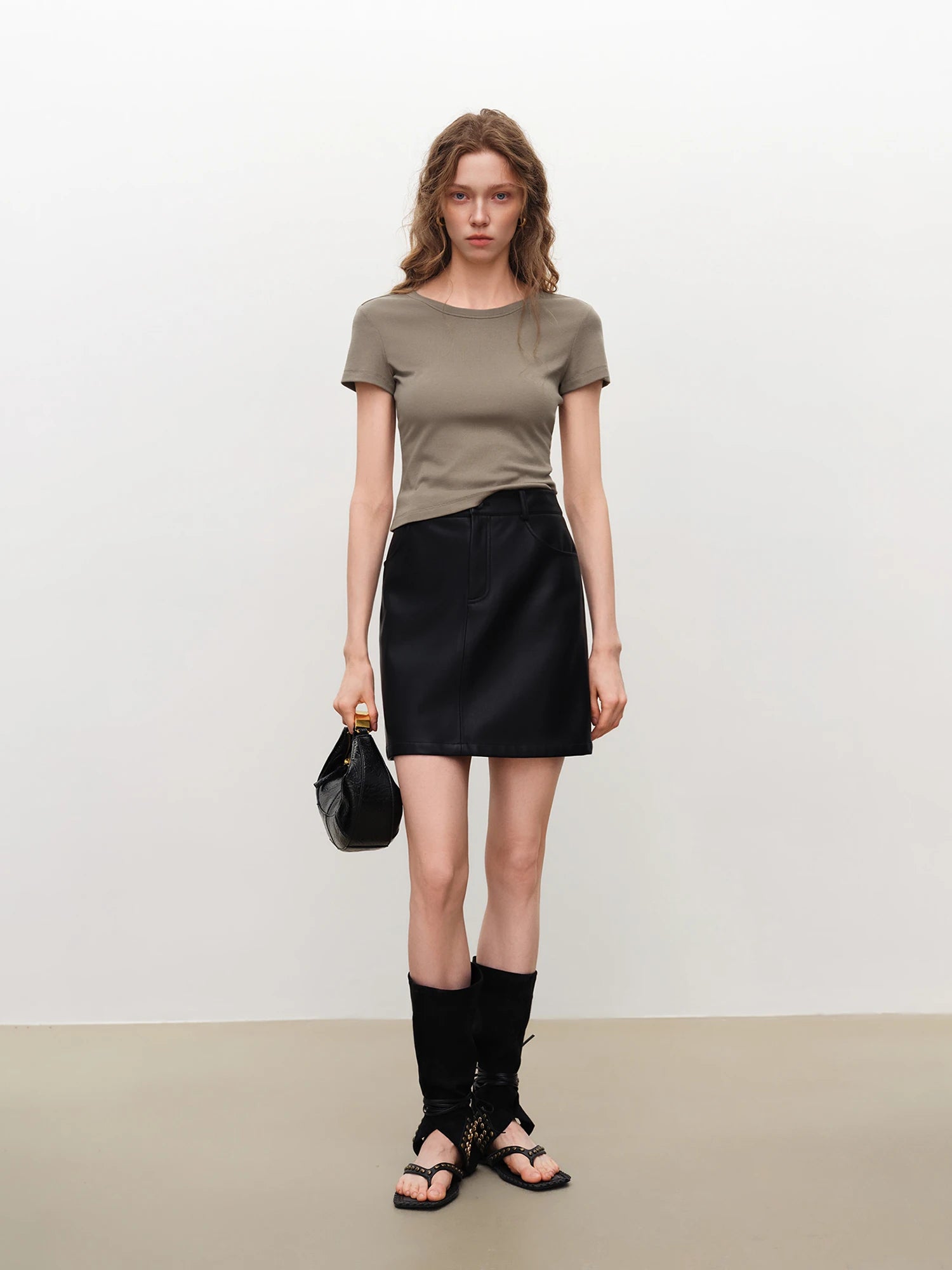 Classic Solid Color Short Sleeve Knit Top