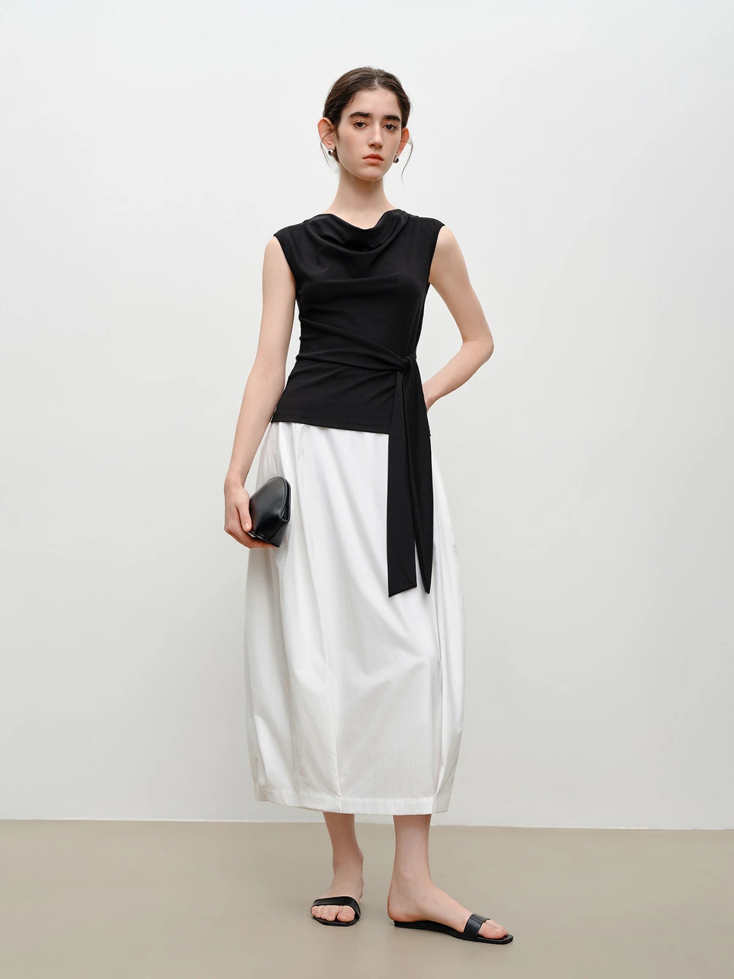V-Neck Sleeveless Office Casual Knit Top