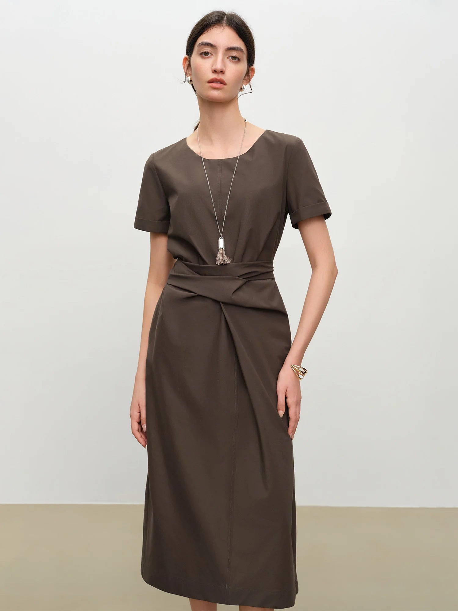 Elegant O-Neck A-Line Mid-Calf Summer Dress – Lightweight Minimalist Fit