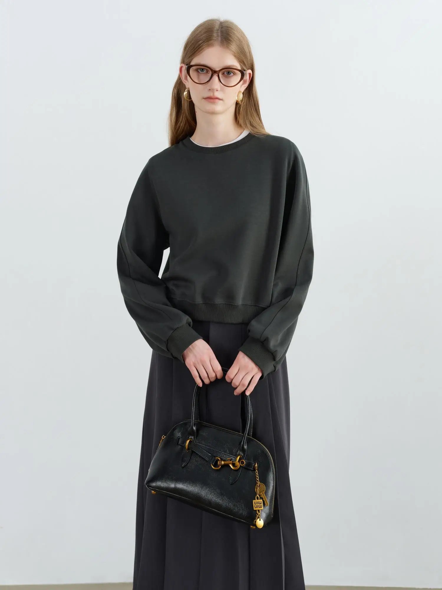 Loose Fit O-Neck Cotton Blend Pullover Sweater