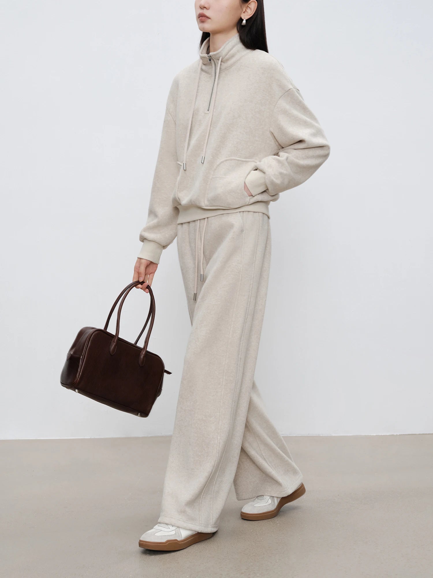 High-Waist Straight Fit Stand Collar Sports-Inspired Set