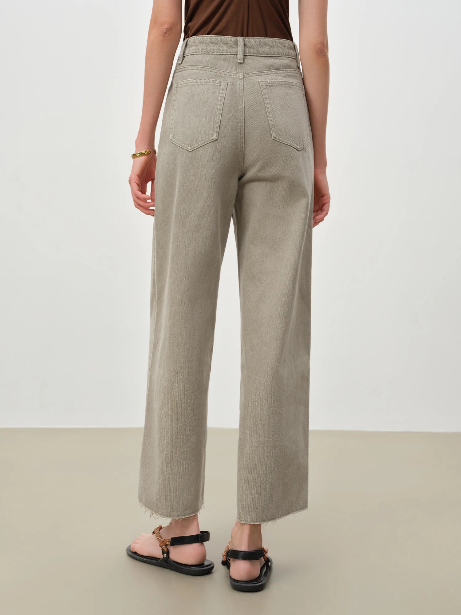 High-Waist Wide Leg Ankle Jeans – Light Wash Denim