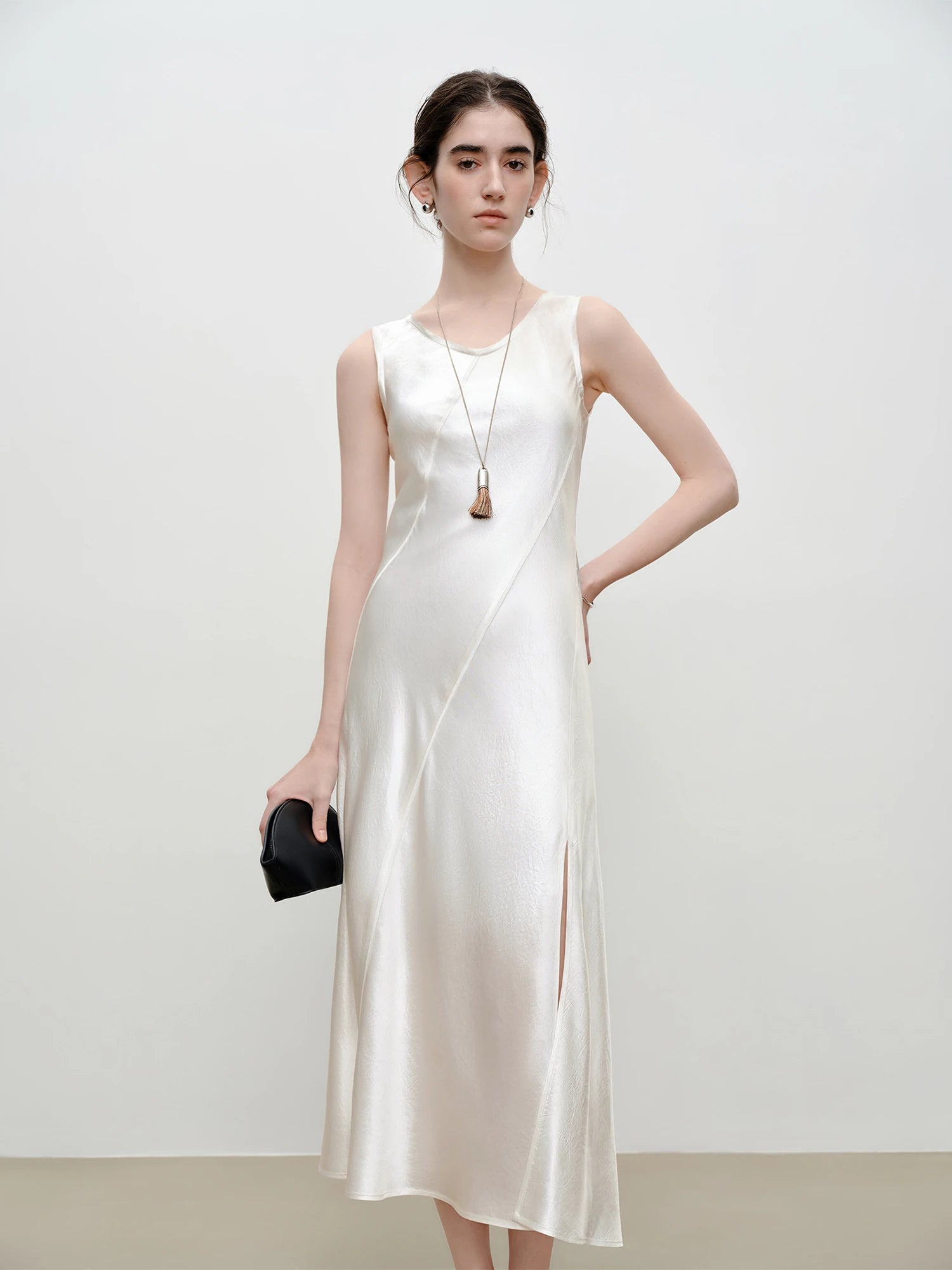 Elegant Slim Fit Acetate Midi Dress – Sleek Minimalist Evening Look