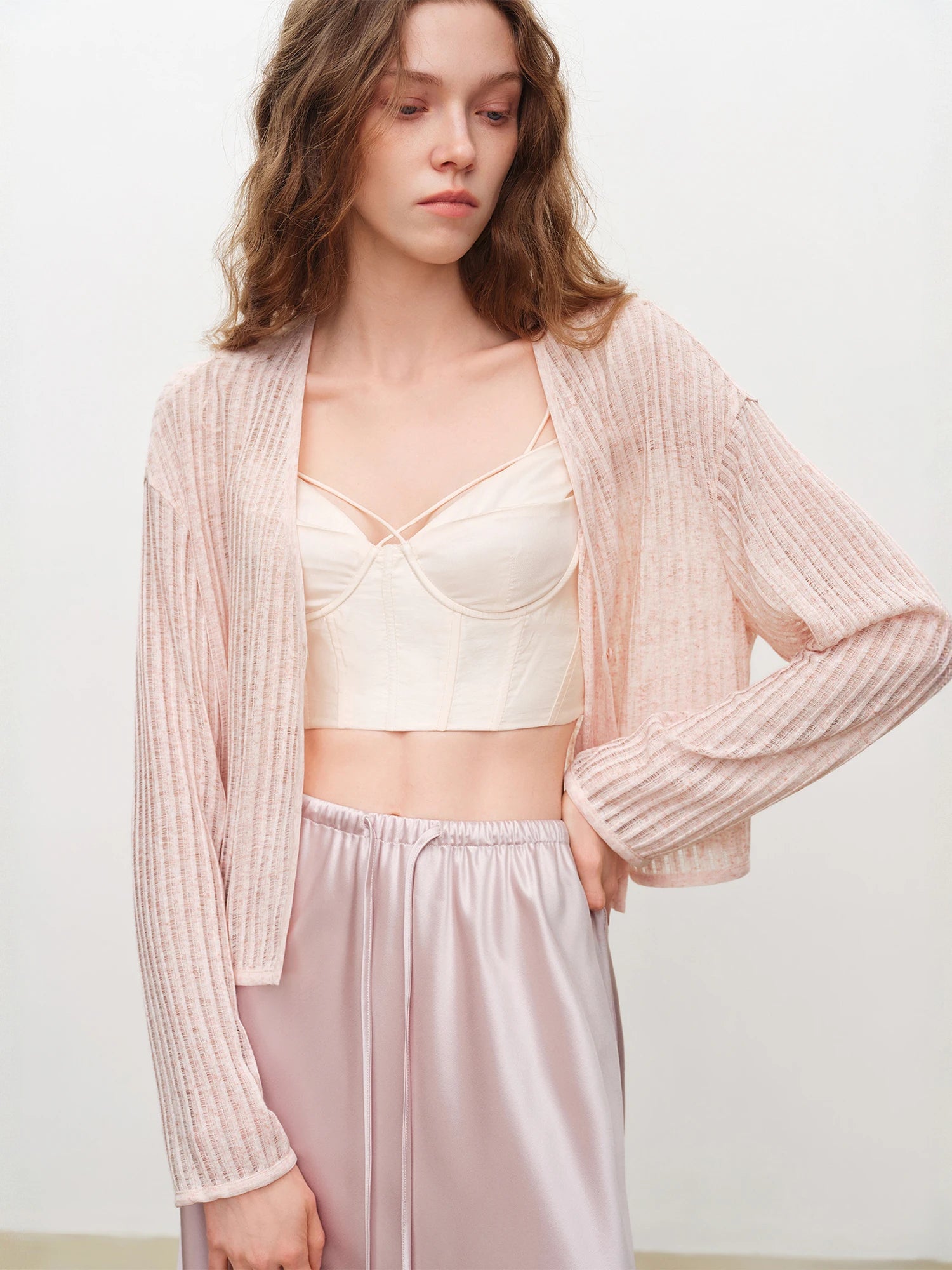 Lightweight V-Neck Single-Breasted Casual Knit Top