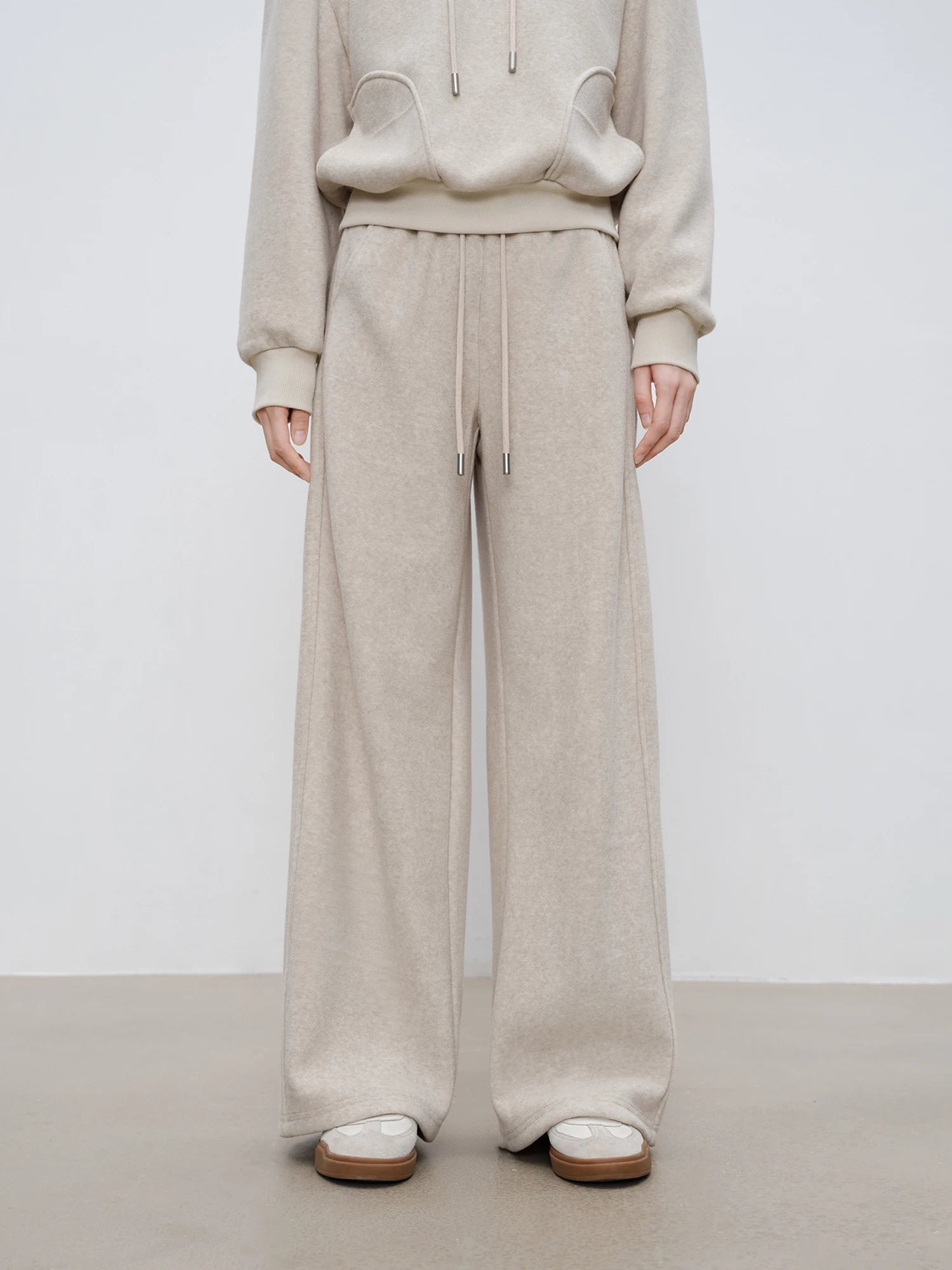 High-Waist Straight Fit Stand Collar Sports-Inspired Set