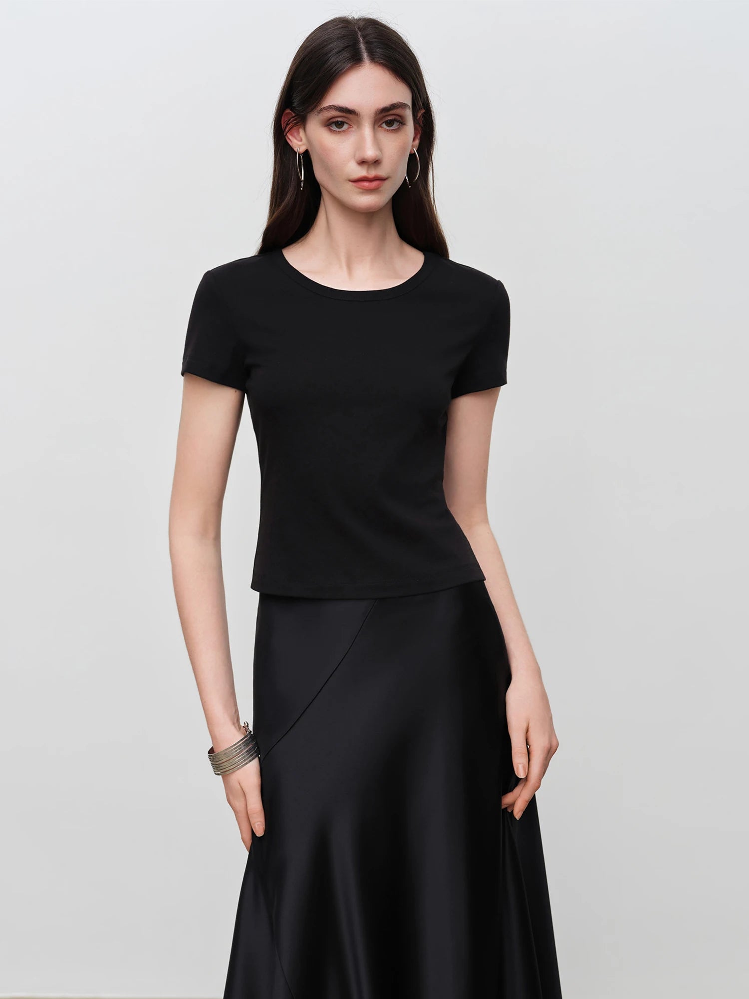Classic Solid Color Short Sleeve Knit Top