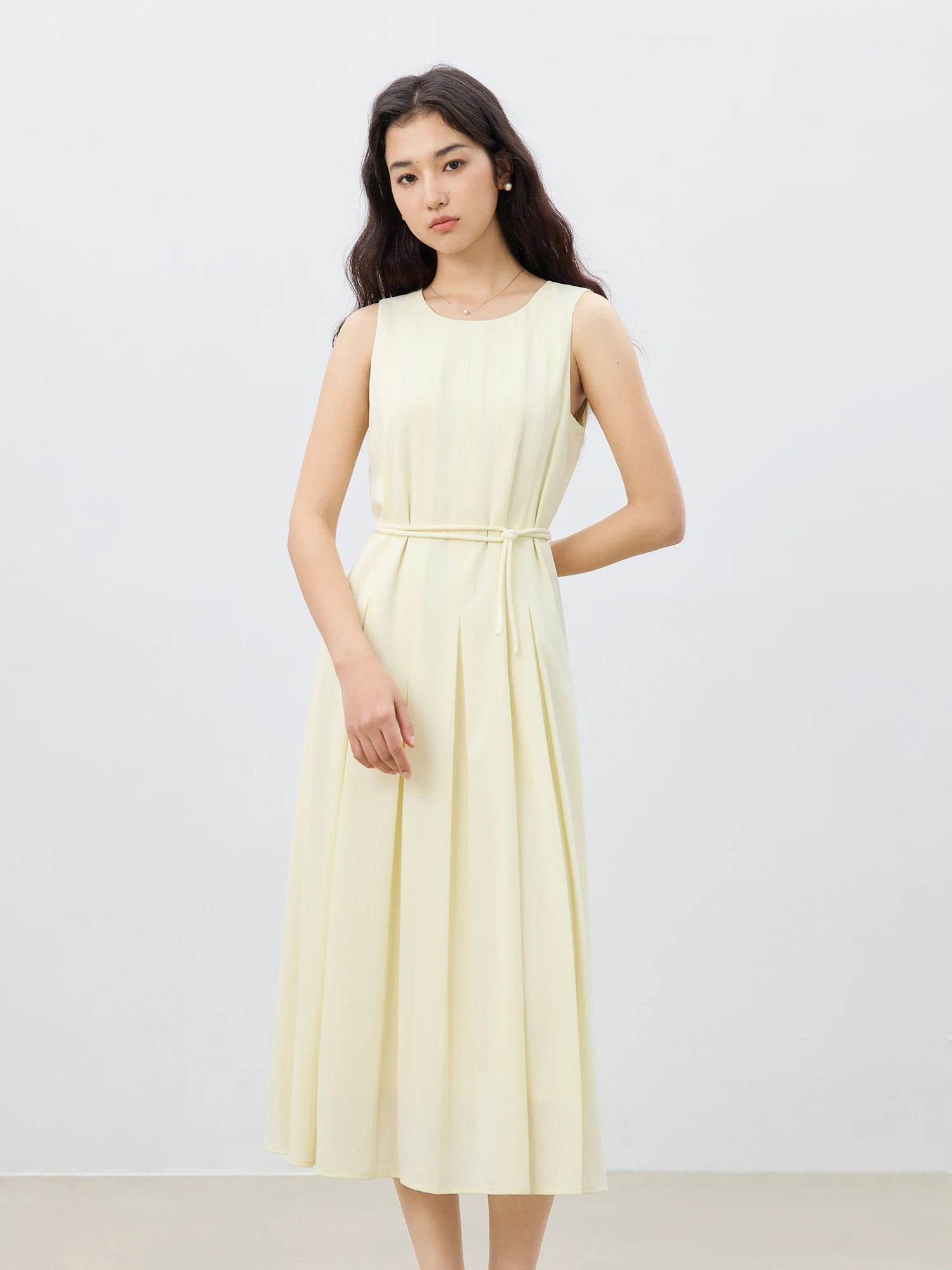 O-Neck Fit and Flare Mid-Calf Office Lady Dress with Sash Detail