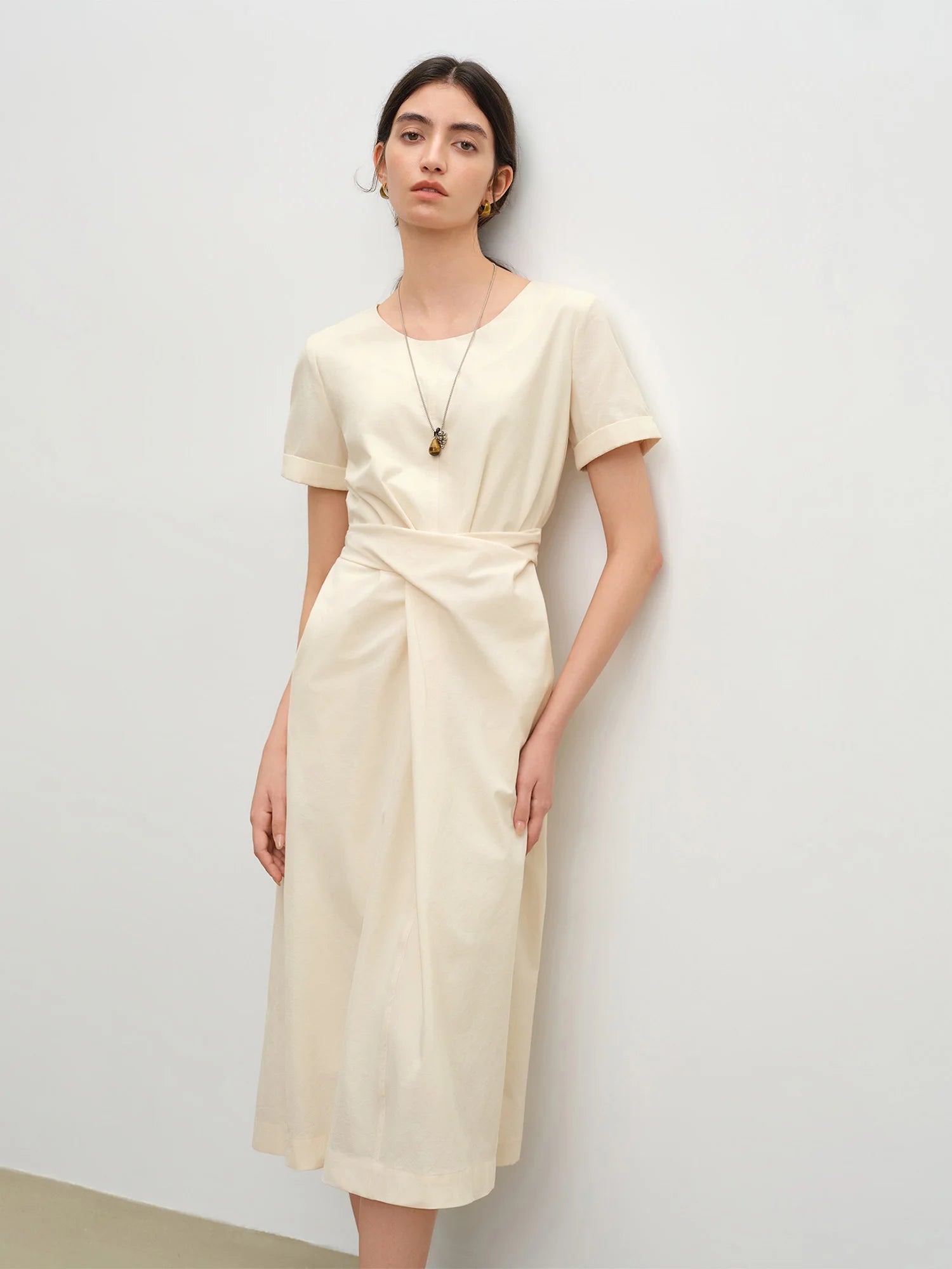 Elegant O-Neck A-Line Mid-Calf Summer Dress – Lightweight Minimalist Fit