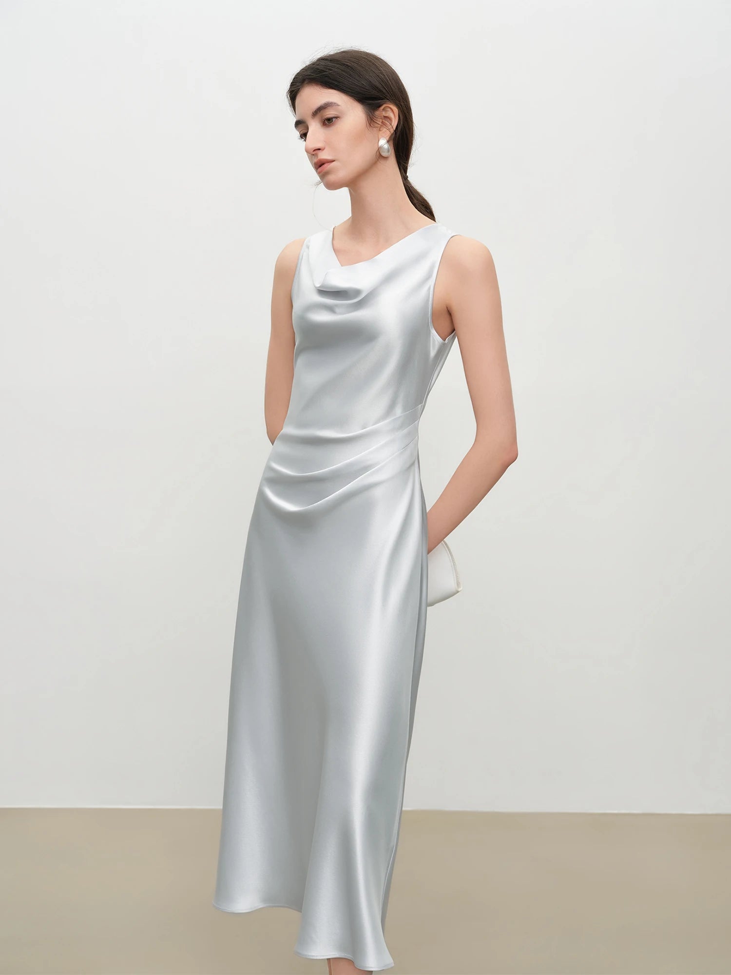 Slim Fit Swing Collar A-Line Midi Dress