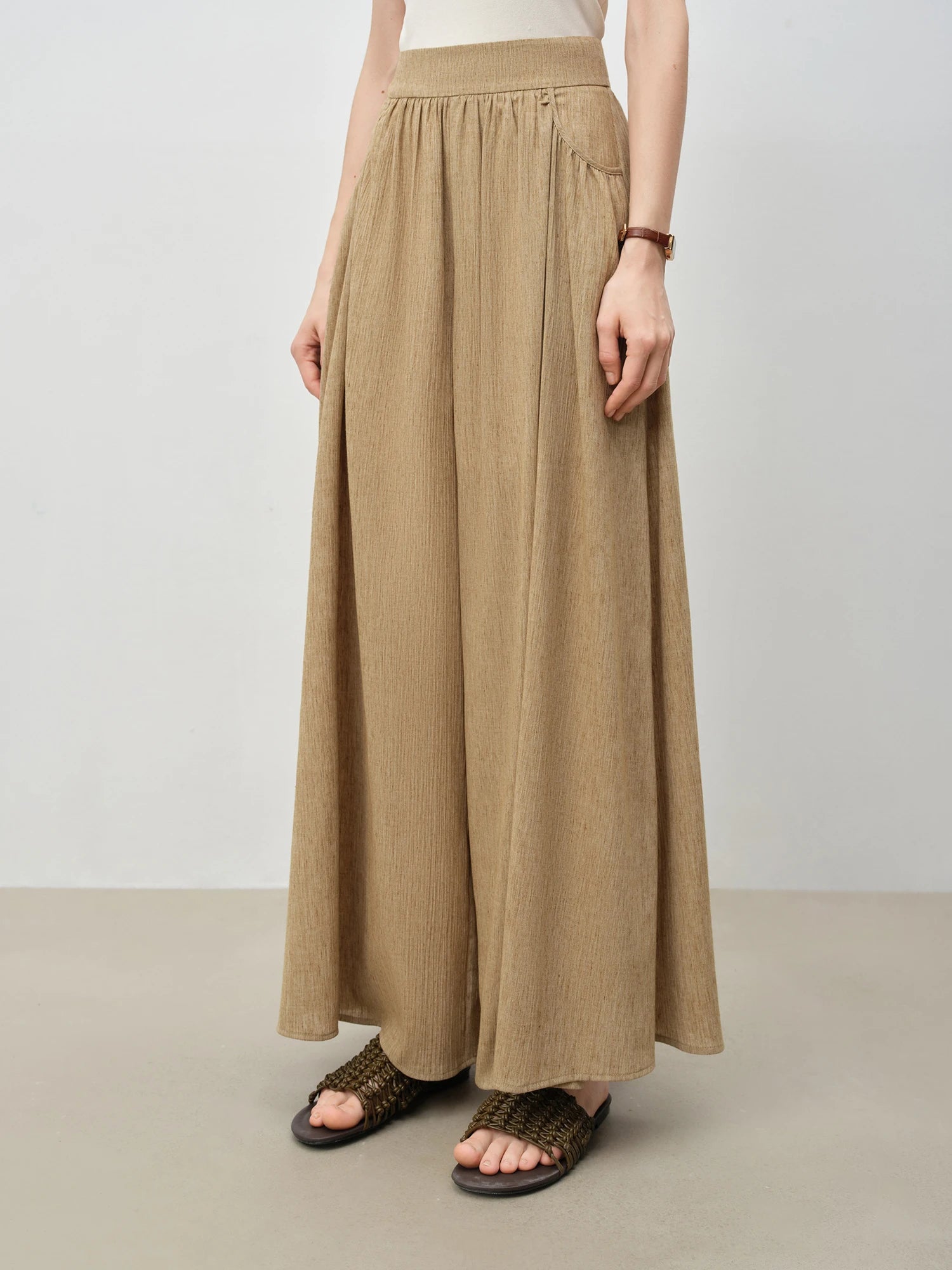 Two-Piece Summer Office Casual Set – Sleeveless Top & Straight Pants