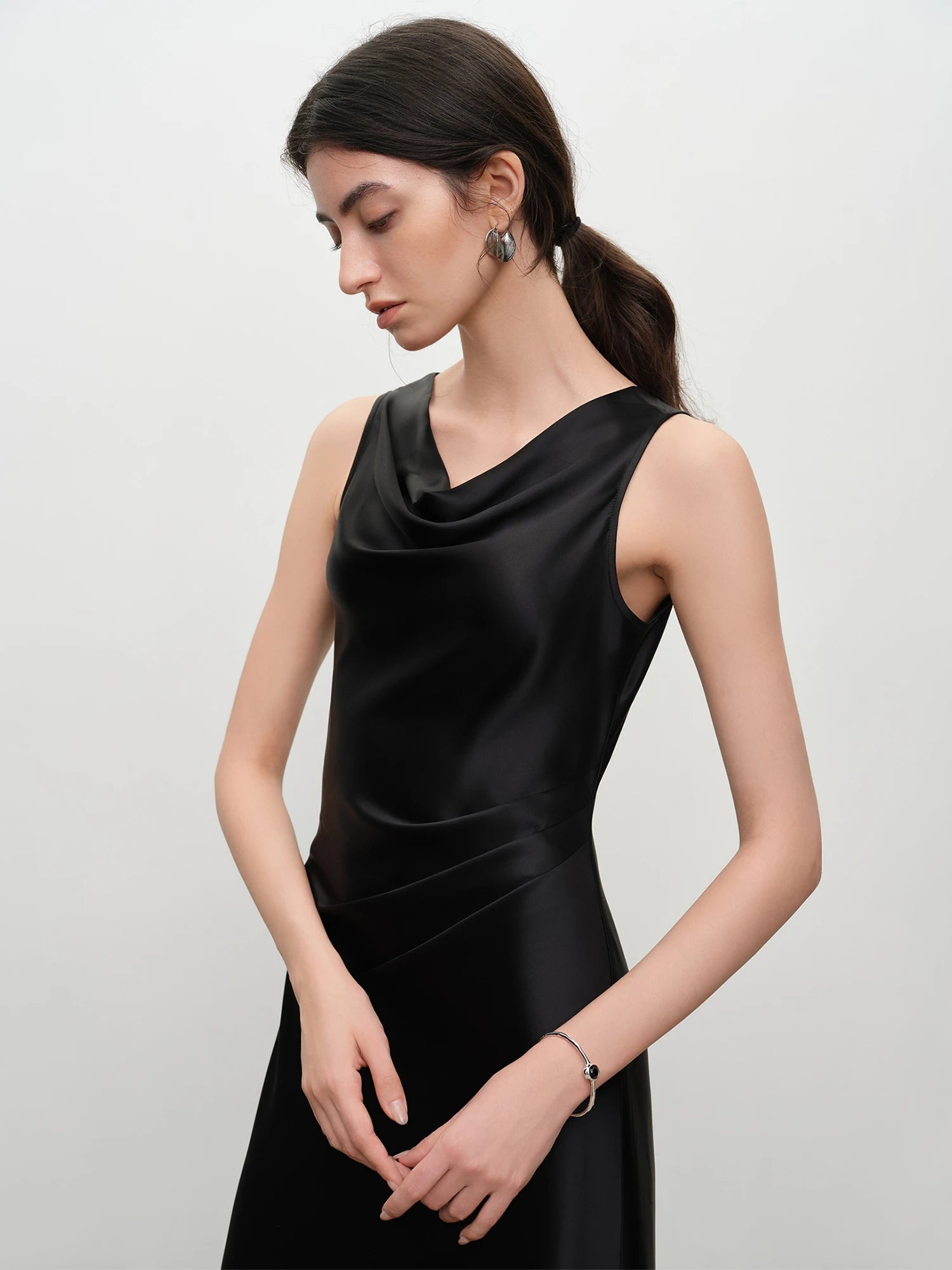 Slim Fit Swing Collar A-Line Midi Dress