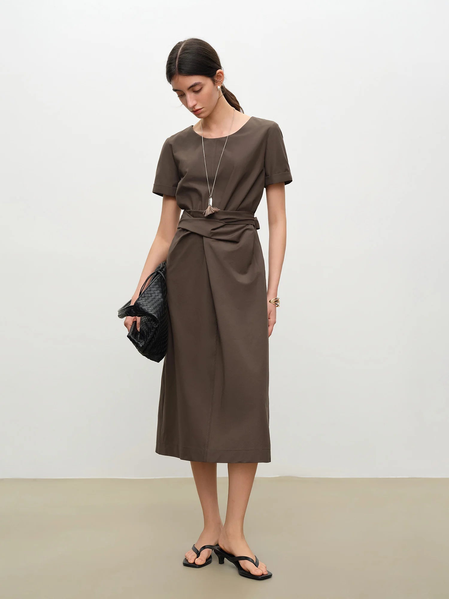 Elegant O-Neck A-Line Mid-Calf Summer Dress – Lightweight Minimalist Fit