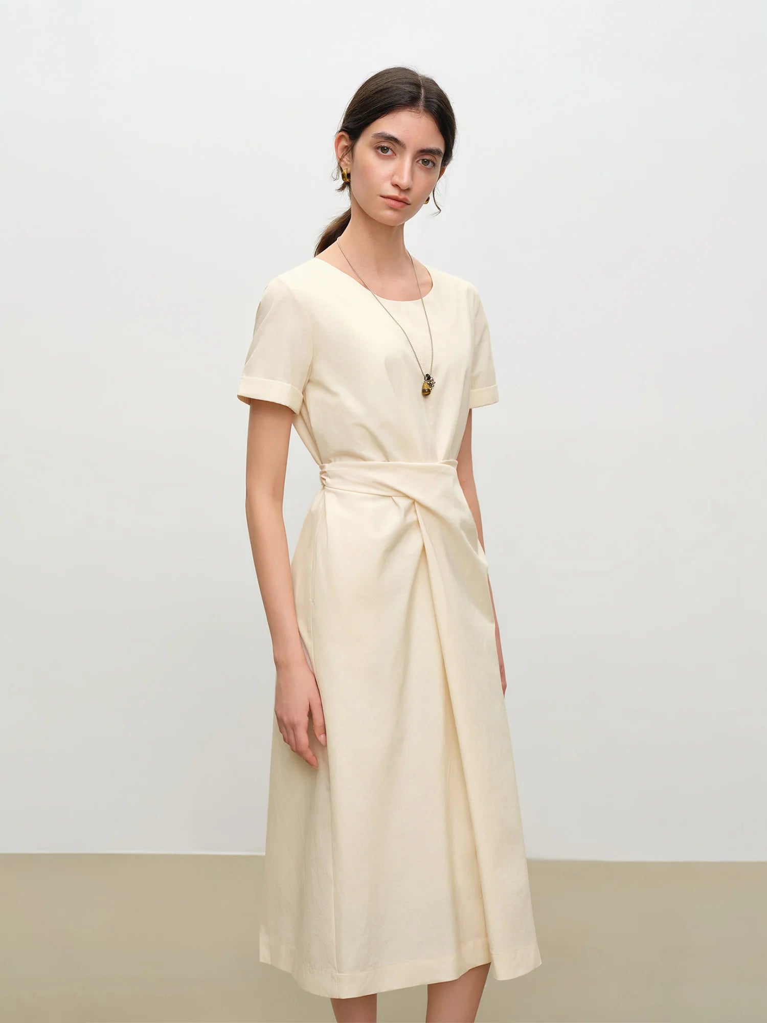 Elegant O-Neck A-Line Mid-Calf Summer Dress – Lightweight Minimalist Fit