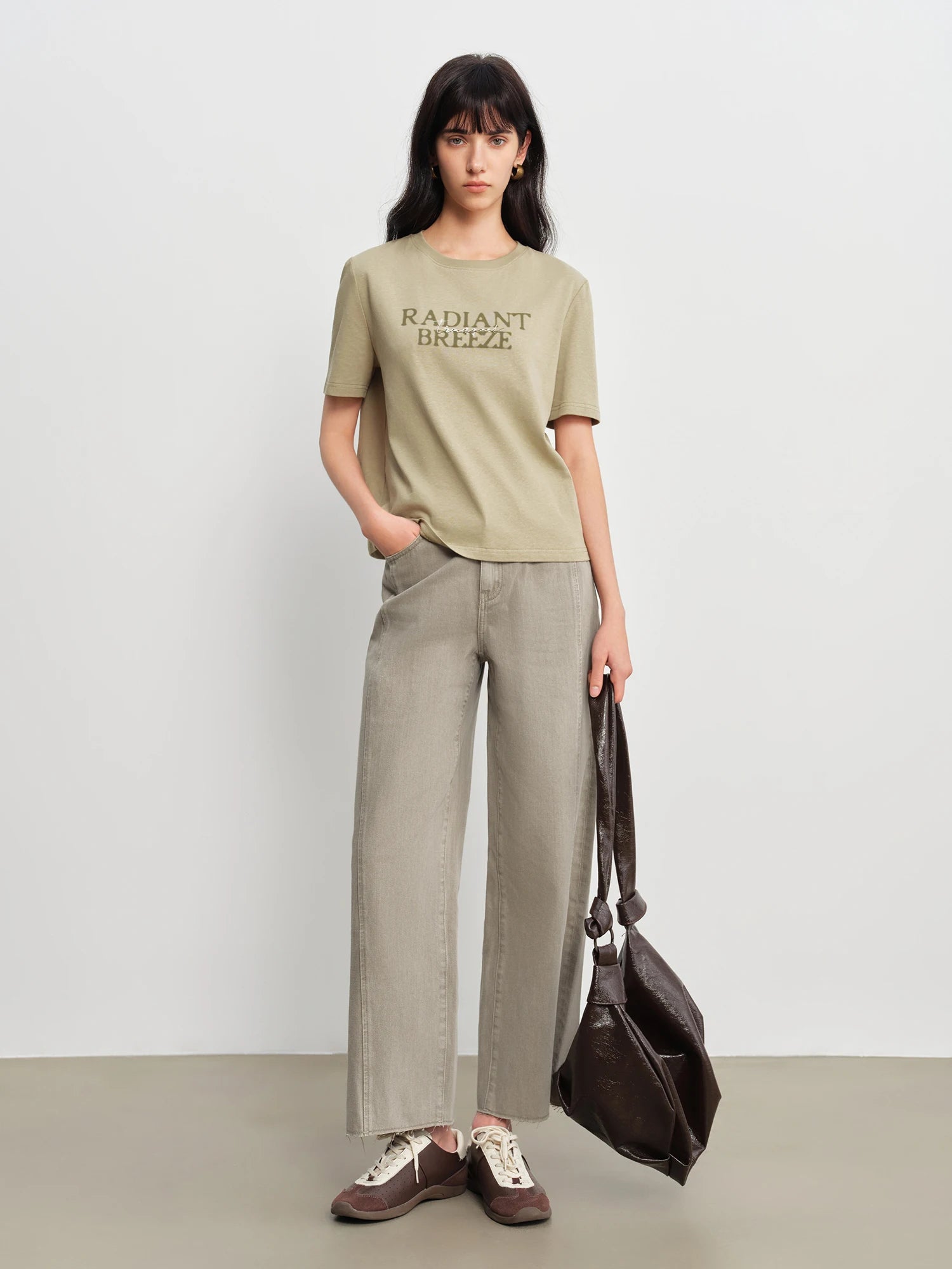 High-Waist Wide Leg Ankle Jeans – Light Wash Denim
