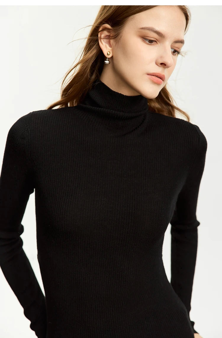 Women’s Slim Fit Turtleneck Sweater
