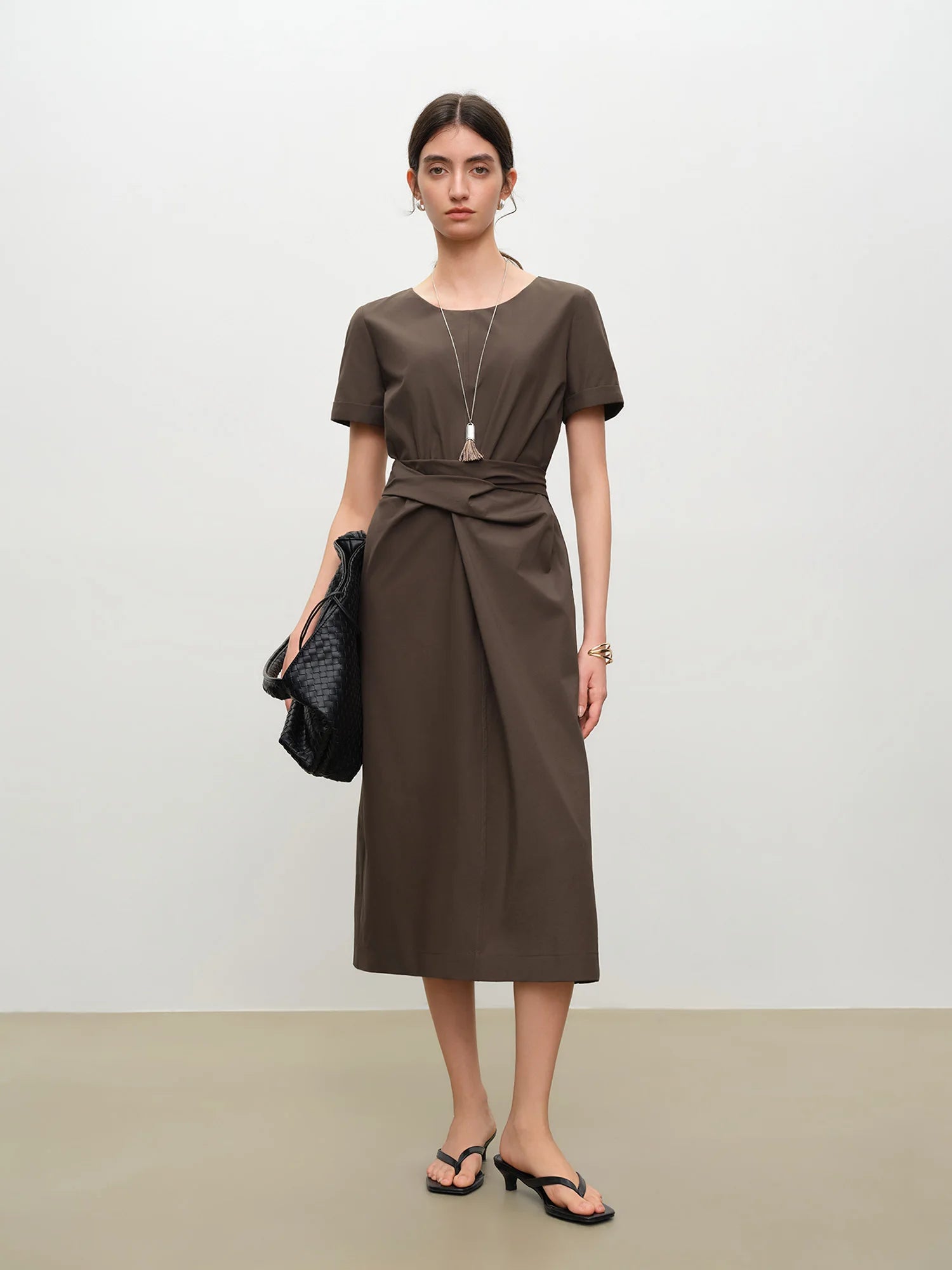 Elegant O-Neck A-Line Mid-Calf Summer Dress – Lightweight Minimalist Fit