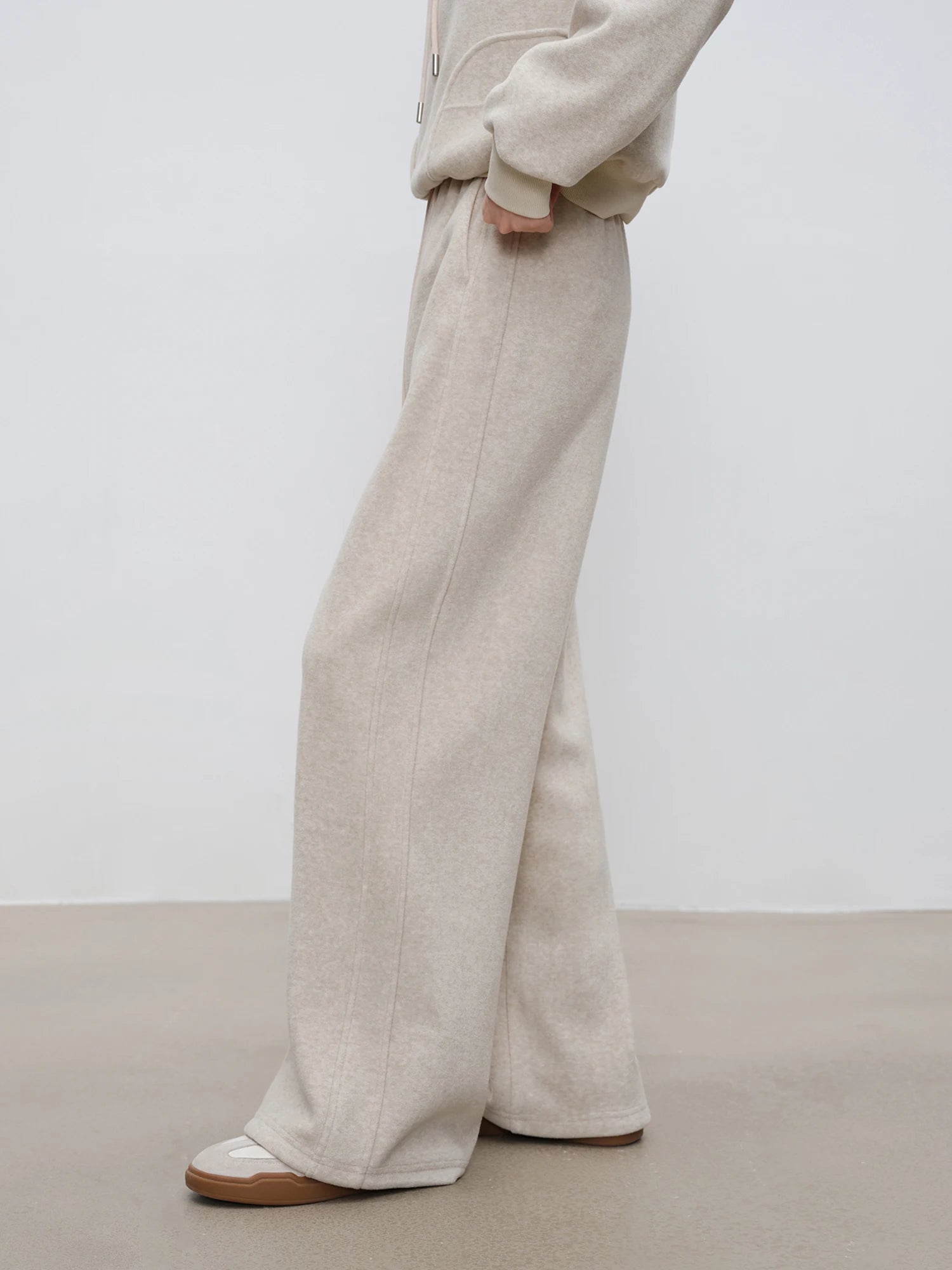 High-Waist Straight Fit Stand Collar Sports-Inspired Set