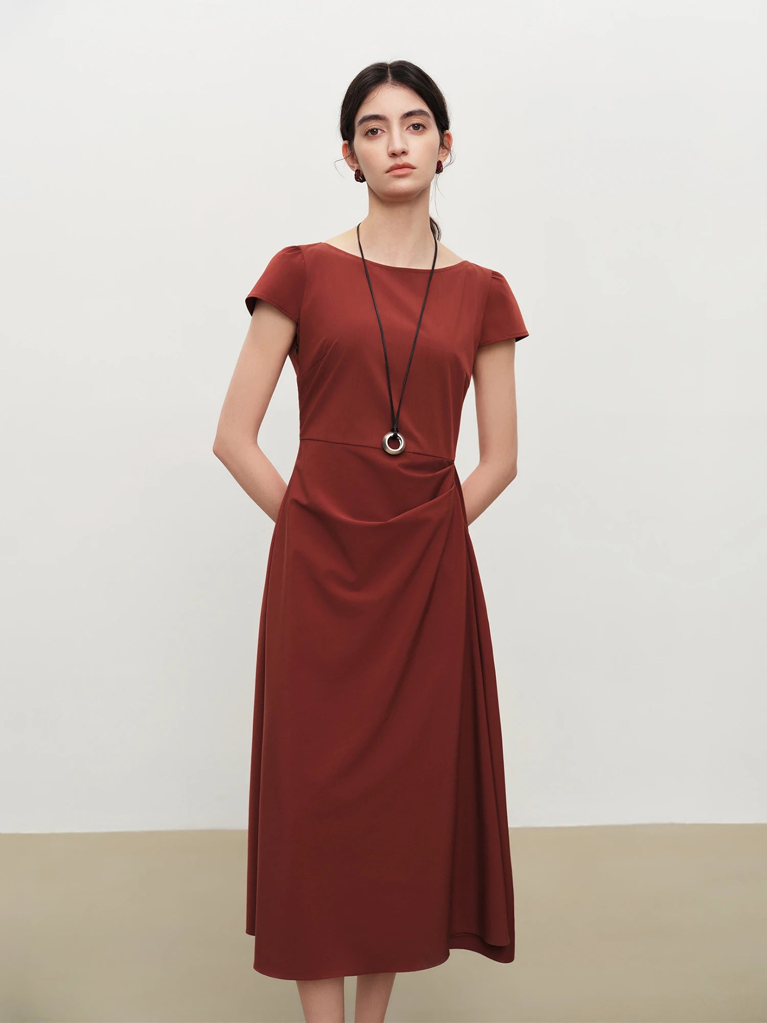 Sleeveless Empire Waist A-Line Mid-Calf Jersey Dress