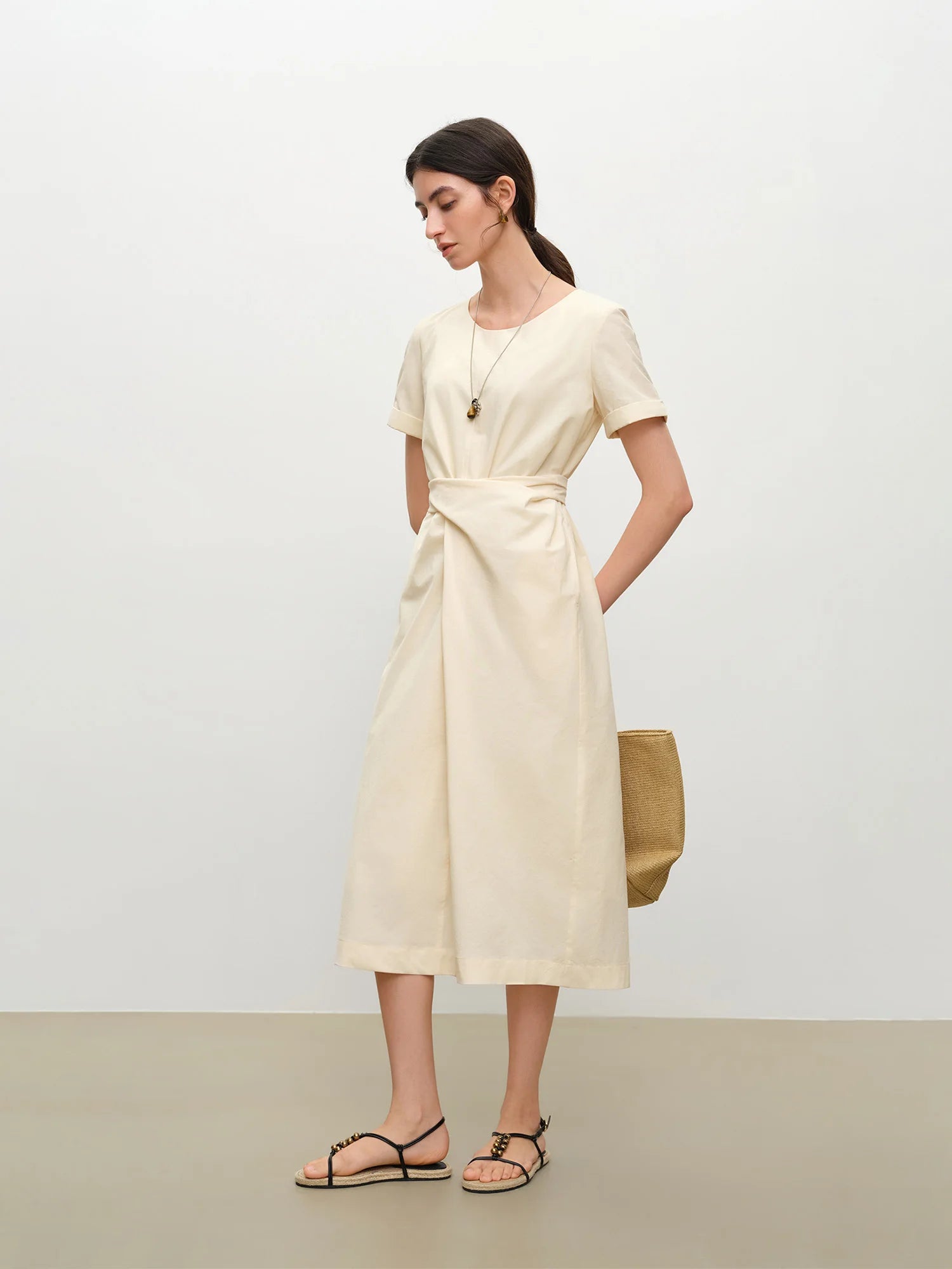 Elegant O-Neck A-Line Mid-Calf Summer Dress – Lightweight Minimalist Fit