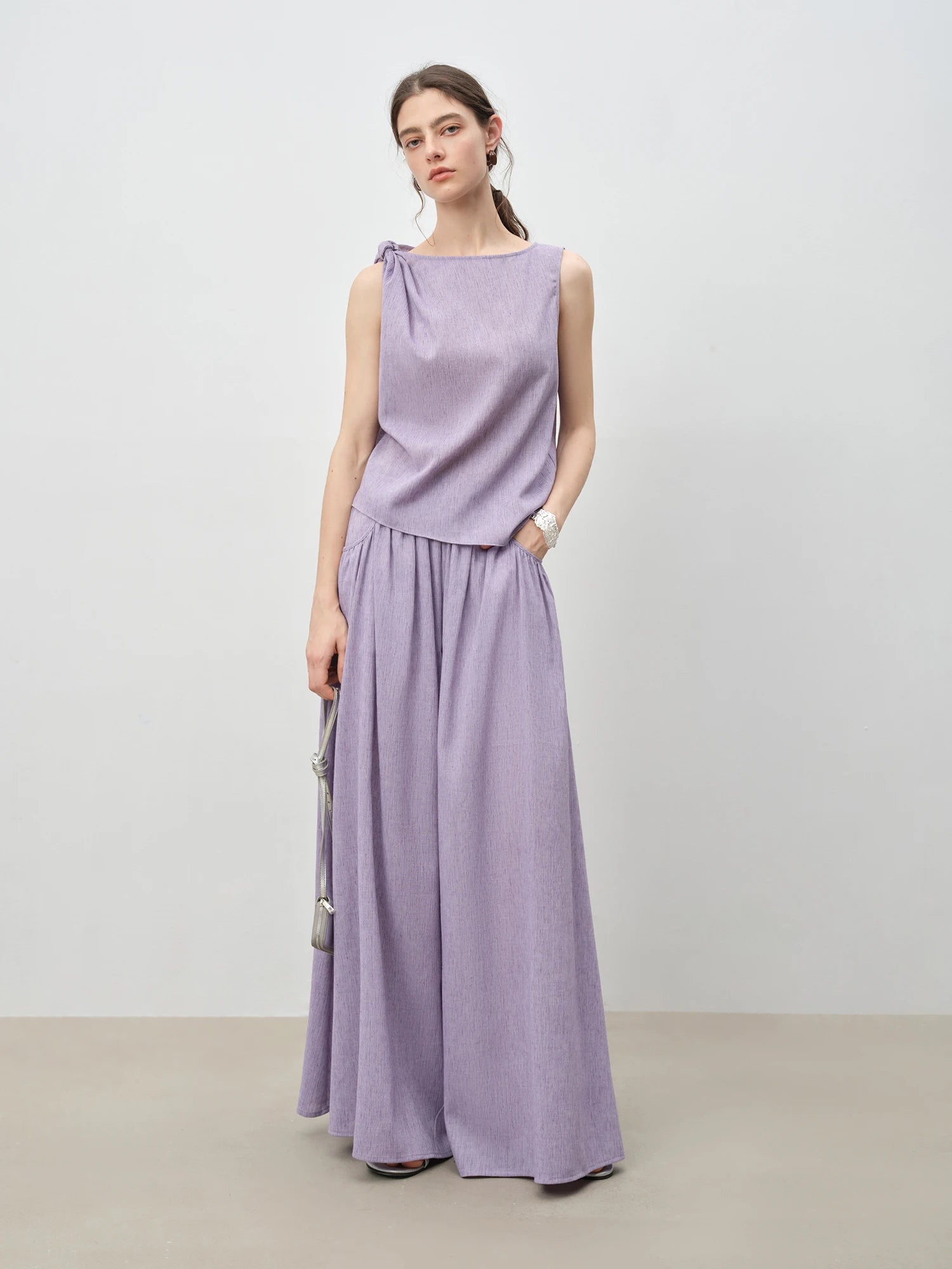 Two-Piece Summer Office Casual Set – Sleeveless Top & Straight Pants